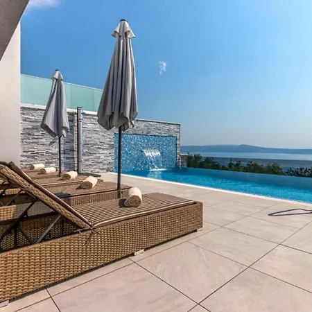 빌라 Luxury Sun View With Heated Pool *