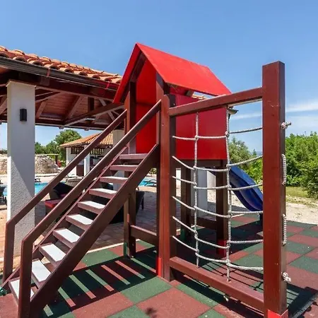 Luxury Sun View With Heated Pool Villa Crikvenica