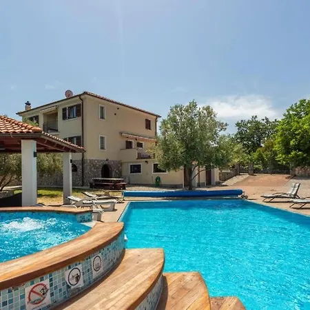 Luxury Sun View With Heated Pool