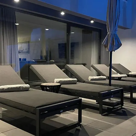 Luxury Sun View With Heated Pool 别墅 茨里克韦尼察
