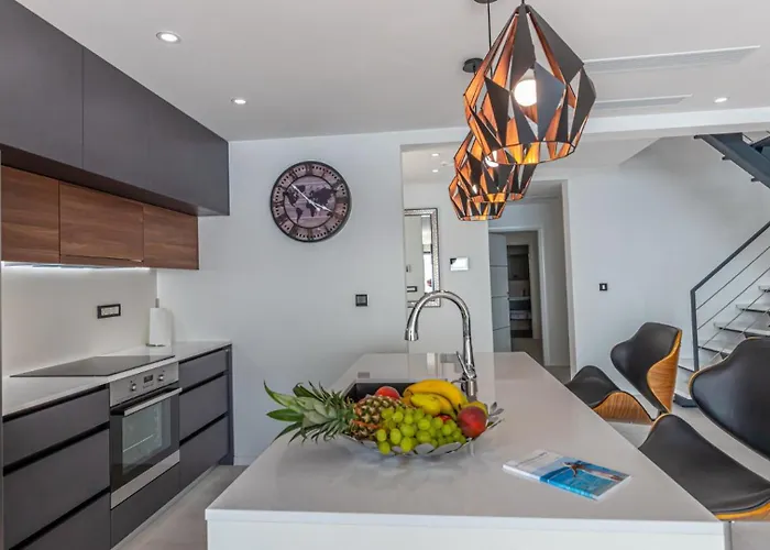 Luxury Sun View With Heated Pool * Crikvenica