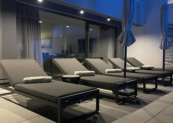 Luxury Sun View With Heated Pool Vila Crikvenica