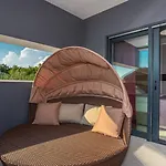 Luxury Sun View With Heated Pool